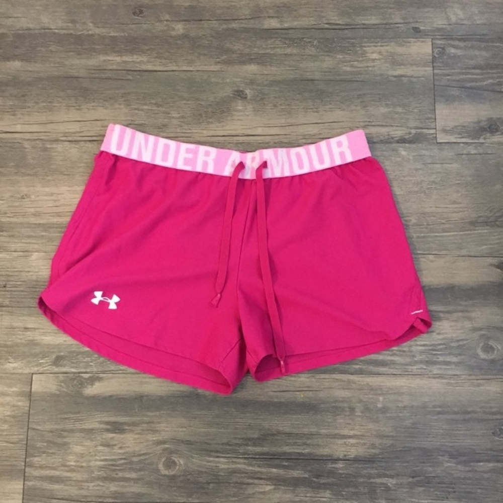 SOLD‼️Under Armour Pink Loose Shorts